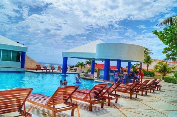 Solymar Beach Condos Cancún Eksteriør billede