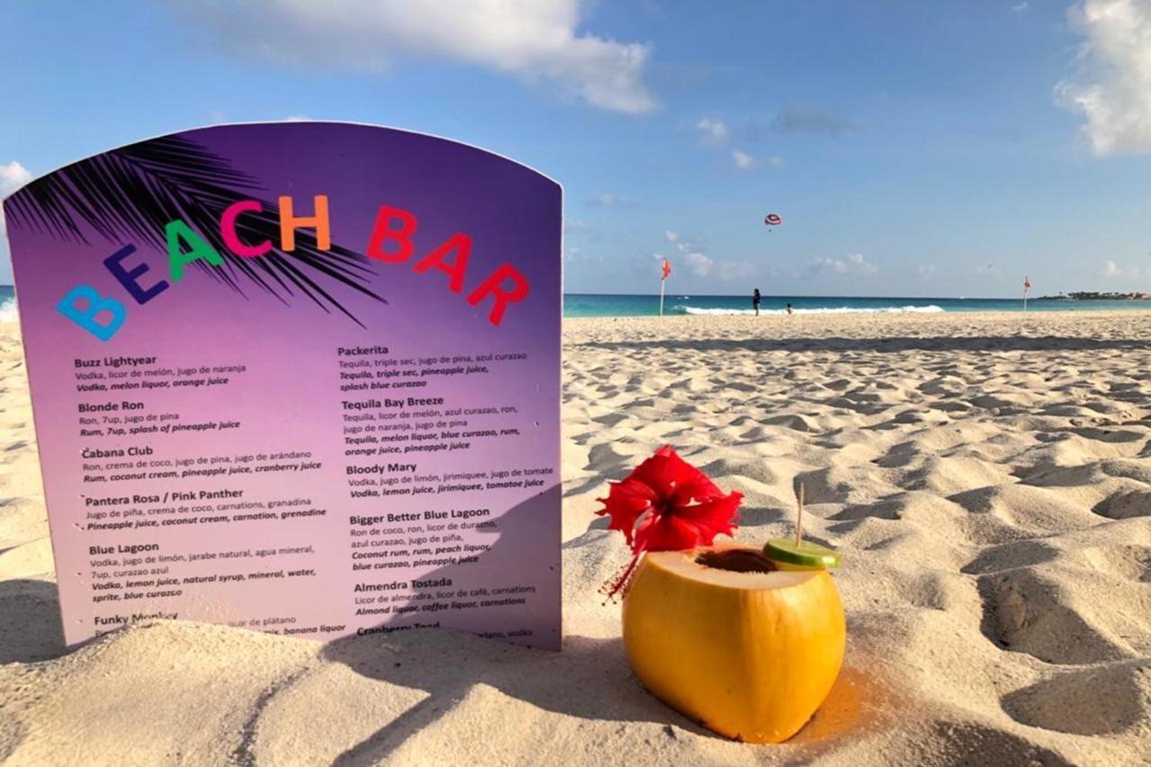 Solymar Beach Condos Cancún Eksteriør billede