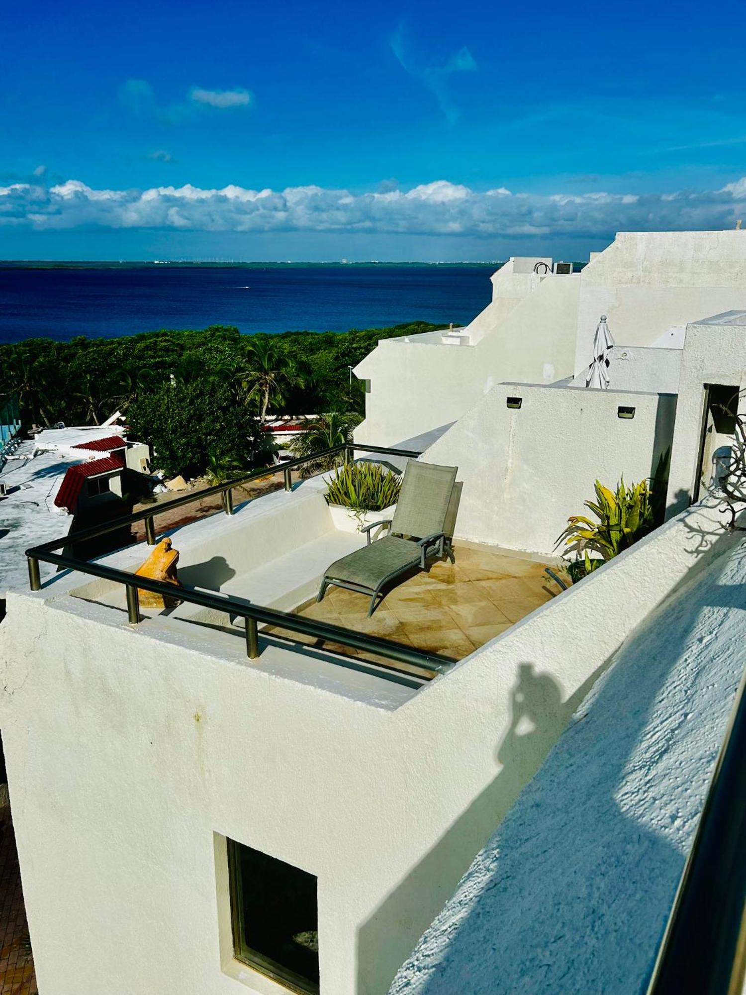 Solymar Beach Condos Cancún Eksteriør billede